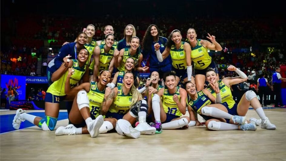 Seleção feminina de vôlei estreia nesta quarta-feira na VNL 2026 (Foto: Volleyball World, Divulgação)