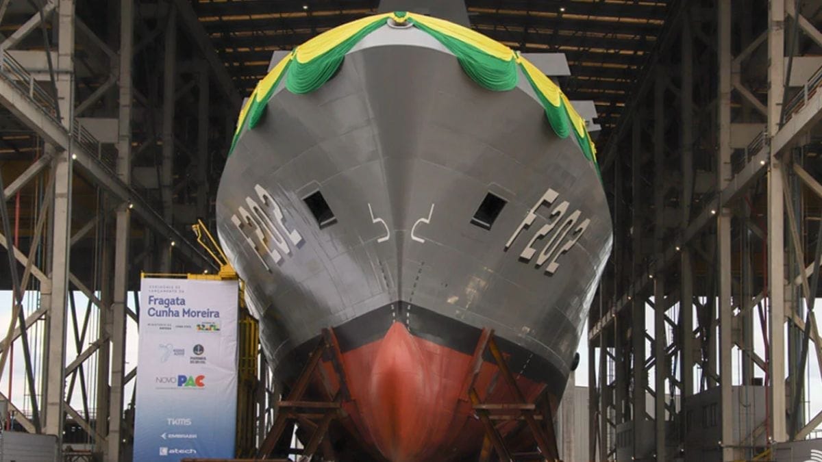 Marinha do Brasil lan&ccedil;a Fragata &ldquo;Cunha Moreira&rdquo; em Itaja&iacute; (Foto: Divulga&ccedil;&atilde;o, Marinha do Brasil)