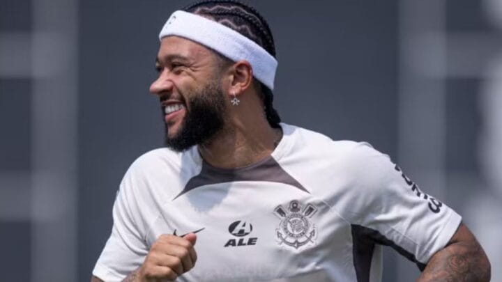 Depay é o maior artilheiro da Holanda (Foto: Rodrigo Coca, Agência Corinthians)