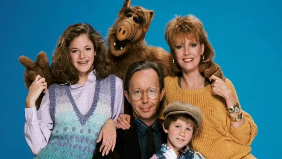 Morre Anne Schedden, aos 77 anos, atriz da s&eacute;rie Alf, o ETeimoso