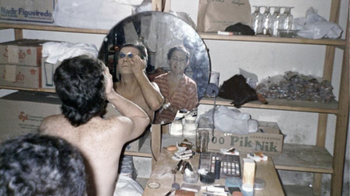Carnaval no Roma marcoun a cena LGBTQIAPN+ em Florian&oacute;polis entre 1970 e 2000
