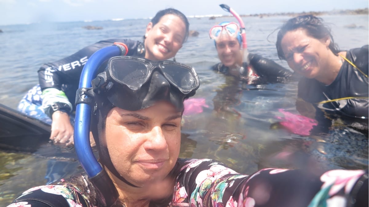 Pesquisadora da UFSC descobriu polvos morando no lixo no litoral brasileiro (Foto Divulga&ccedil;&atilde;o, Projeto Cephalopoda)