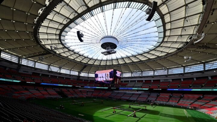 Partida acontece no Estádio BC Place, em Vancouver, no Canadá (Foto: REUTERS, Jennifer Gauthier)