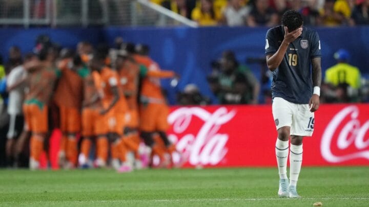 Equador de Gonzalo Plata já pode ser eliminada (Foto: Reuters, James Lang)