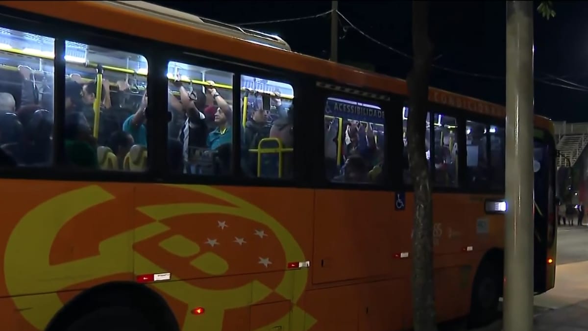 Rodoviários decidiram fazer paralisação por tempo indeterminado (Foto: Reprpdução, TV Globo)