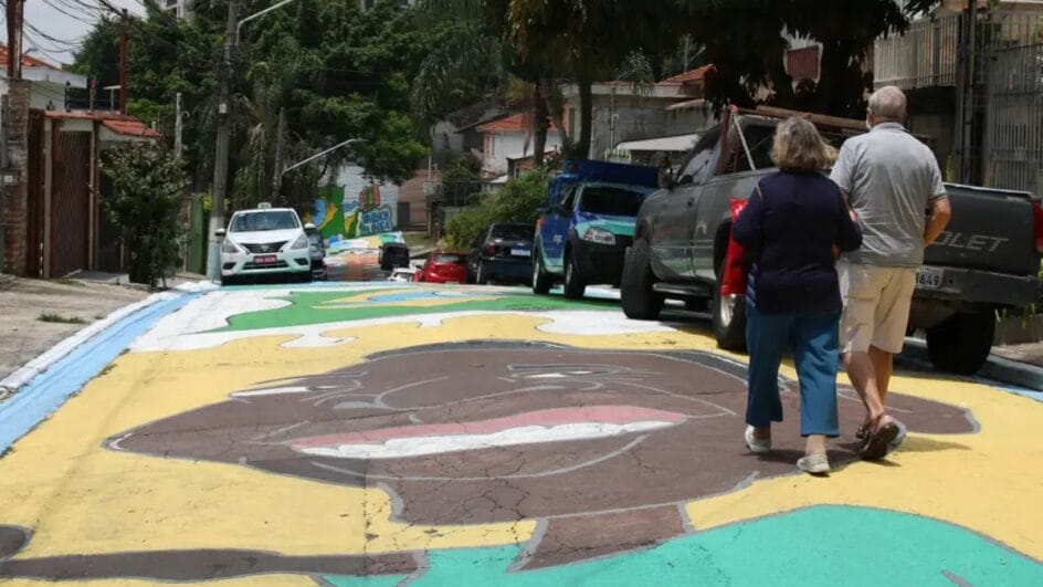 Rua pintada na copa