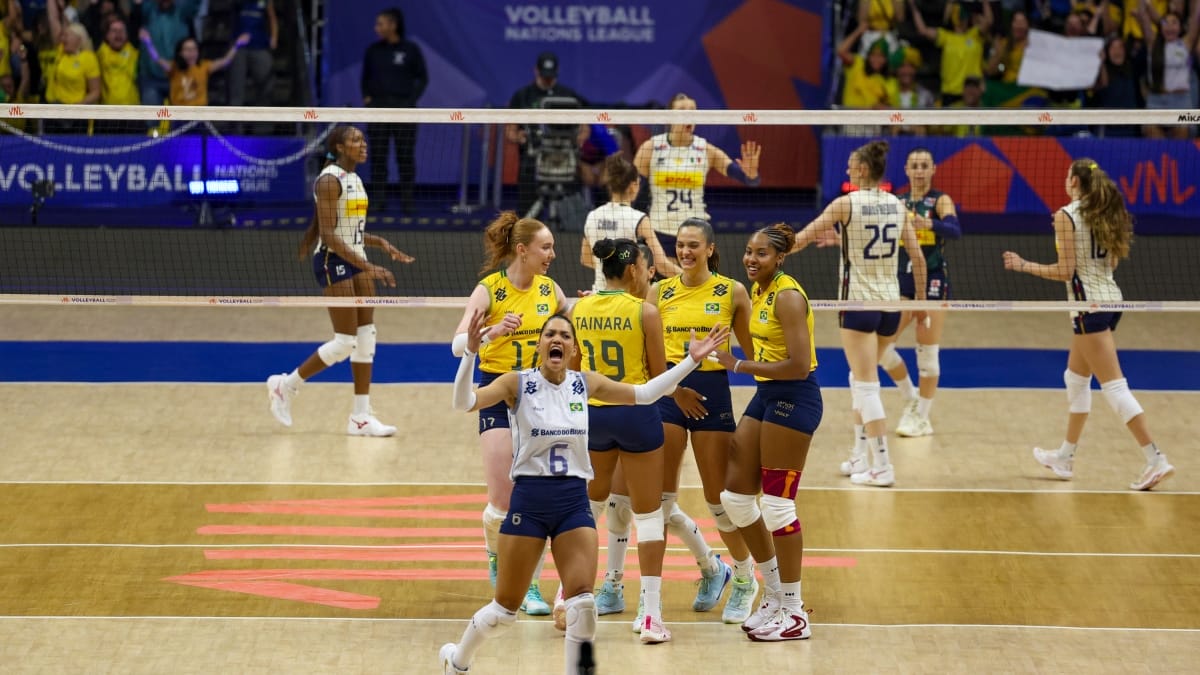 Tainara em ação pela Seleção Brasileira durante a VNL. (Foto: Patricy Albuquerque, Divulgação, CBV)