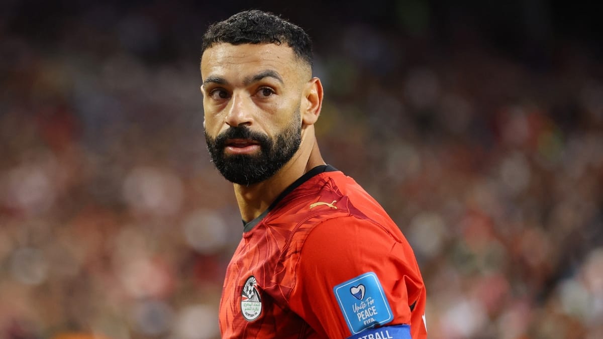 Salah passou em branco contra o Ir&atilde; (Foto: REUTERS)