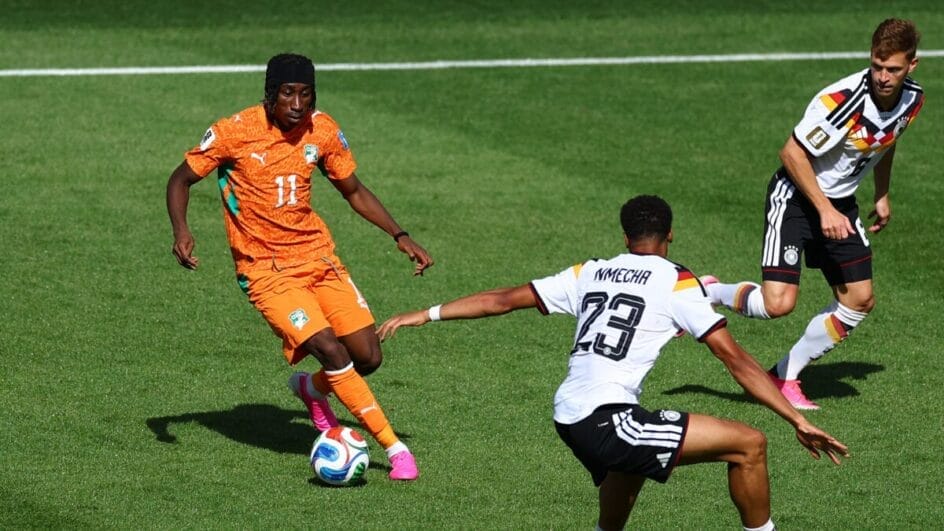 Yan Diomandé é uma das revelações da Copa do Mundo 2026 (Foto: REUTERS/Piroschka Van De Wouw)