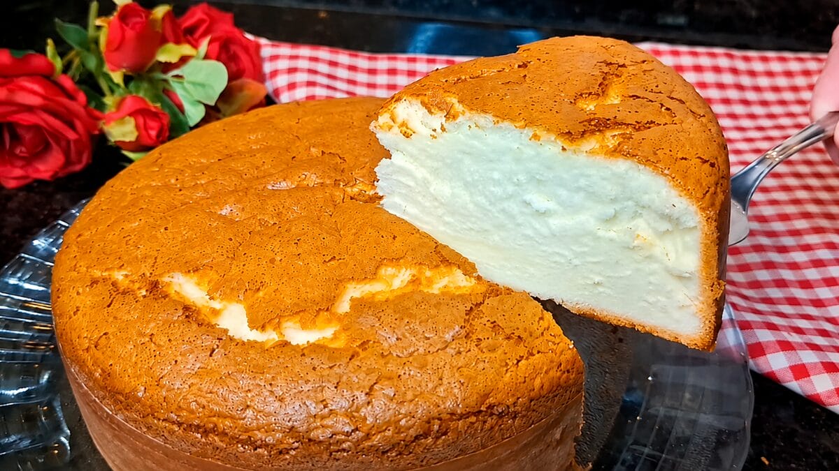 Receita de bolo algodão fofinho e com apenas 4 ingredientes