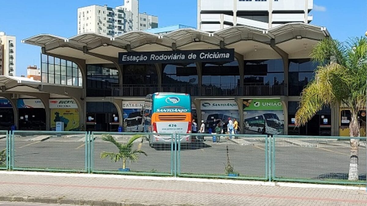 Caso aconteceu na Rodoviária de Criciúma (Foto: Denis Luciano, Arquivo NSC Total)