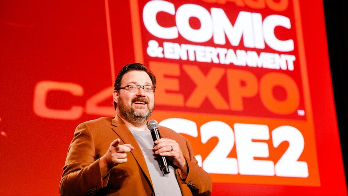 Brandon Sanderson anunciou novos projetos durante a CCXP e hoje é um dos autores de fantasia e ficção científica mais vendidos do mundo, com mais de 50 milhões de livros comercializados. (Foto: Wikimedia Commons)