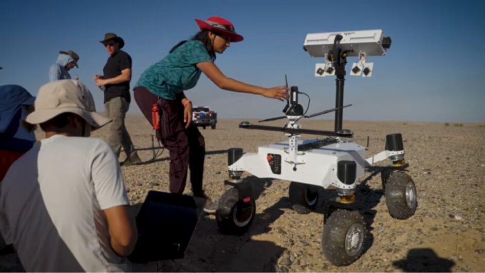 Ernest, novo rover da Nasa, em fase de testes no deserto do Colorado, nos EUA