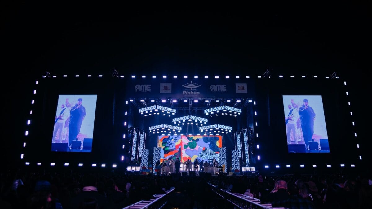 Mais uma noite de shows nacionais vai movimentar a Festa Nacional do Pinhão (Foto: Lucas Centenaro e DAROSA films, Divulgação)