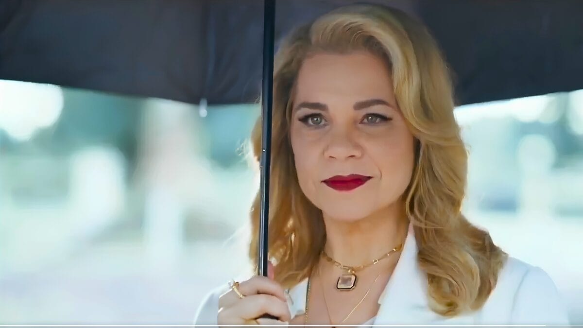 Adriana e Pilar frente a frente em Quem Ama Cuida