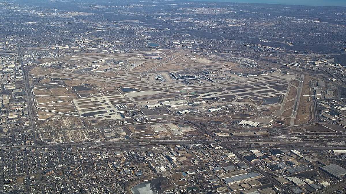 Aeroporto Internacional Chicago O&rsquo;Hare teve 84,8 milh&otilde;es de passageiros em 2025 (Foto: Jun Seita / Wikimedia Commons)