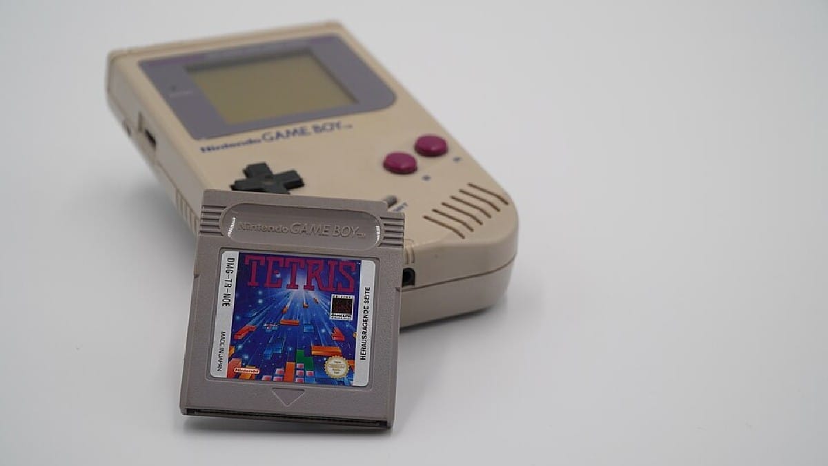 Pokémon nasceu no Game Boy em 1996 com Red e Green no Japão (Foto: Evan-Amos / Wikimedia Commons)