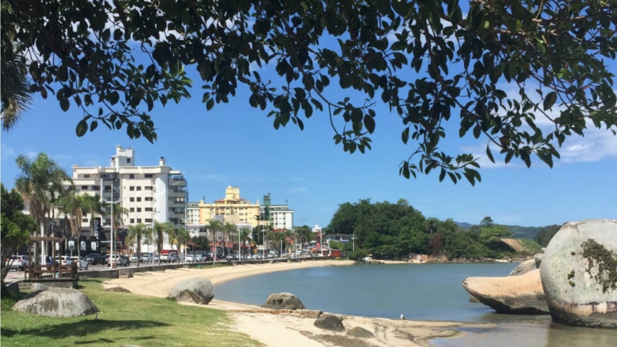 Bairro Coqueiros, com aluguel médio de R$ 52,8 m² (Foto Divulgação, Kabral Imóveis)