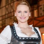 Confeiteira e apaixonada por cuca: conheça Bianca Krisanski, candidata a rainha da Oktoberfest Blumenau 2027