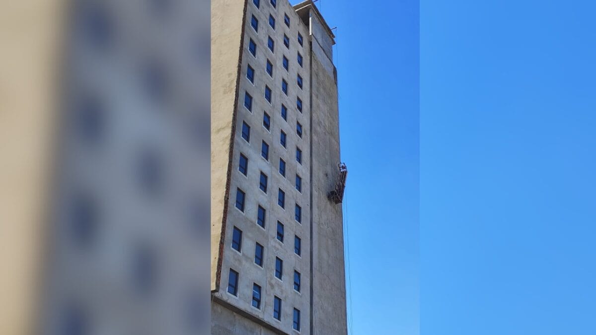 Resgate em Chapecó de trabalhador