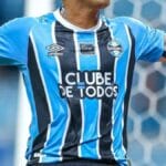 Ex-Grêmio negocia rescisão amigável com a Juventus e deve ficar livre para assinar com novo clube de graça