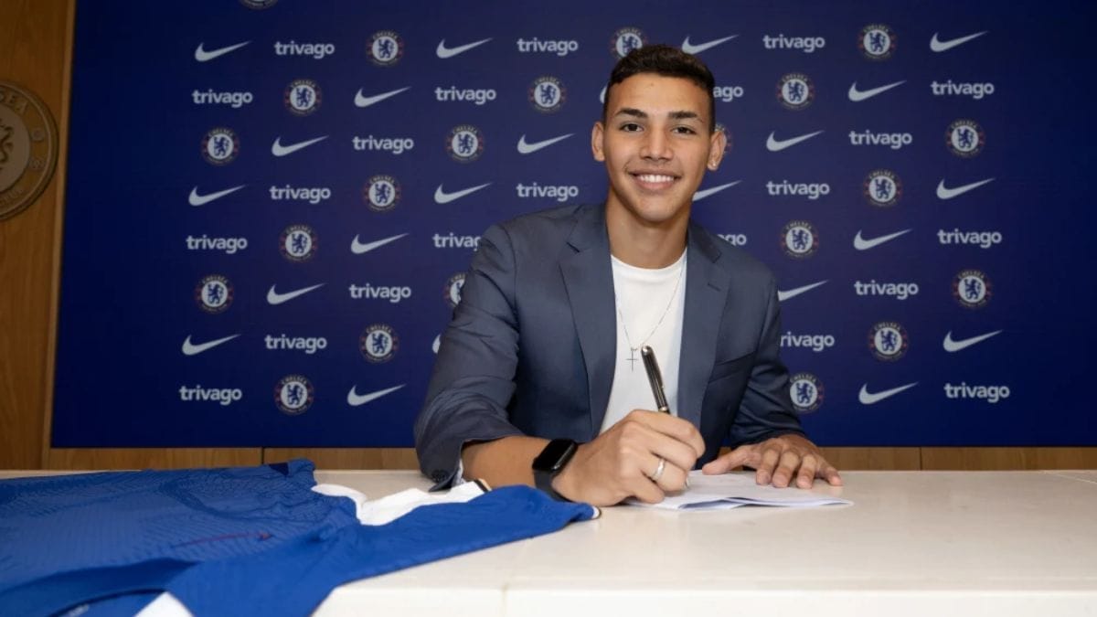 Atlético-MG mira contratação de atacante do Chelsea para reforçar setor ofensivo