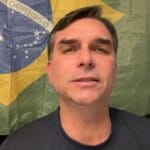 De nome de vice a palanques indefinidos: as dificuldades de Flávio Bolsonaro para fechar chapa à Presidência 