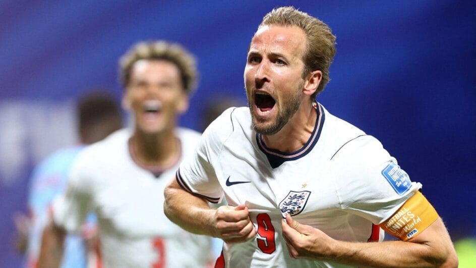 Harry Kane comemora gol marcado pela Inglaterra
