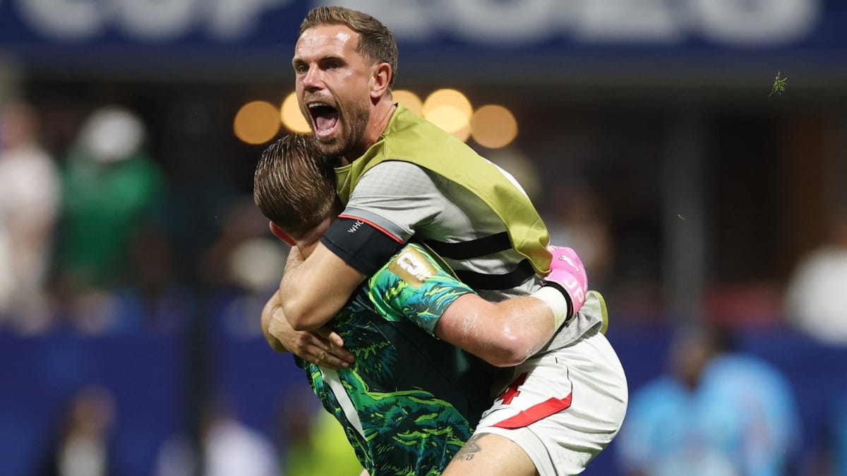 Henderson machucou sozinho após a classificação (Foto: REUTERS)