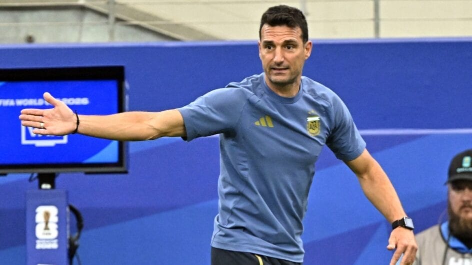 Lionel Scaloni é o técnico da Argentina.