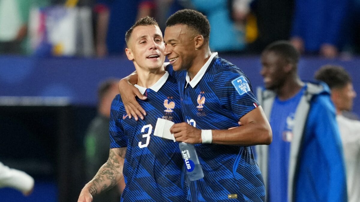 Lucas Digne acertou a transferência para o novo clube (Foto: IMAGN IMAGES via Reuters/James Lang)