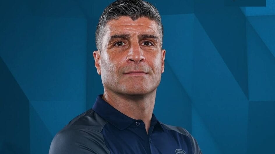 Pedro Emanuel é o novo treinador do Vasco da Gama (Foto: Al-Fayha, Divulgação)