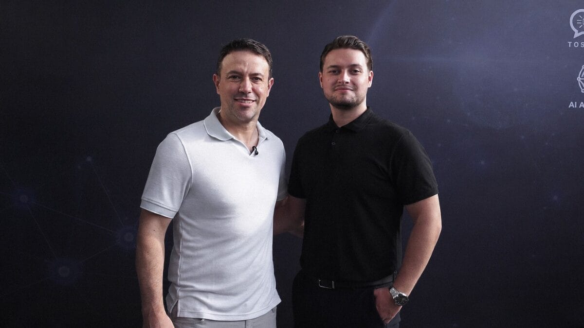 Pai e filho deixam empresa de tecnologia para criar fábrica de startups com inteligência artificial em SC