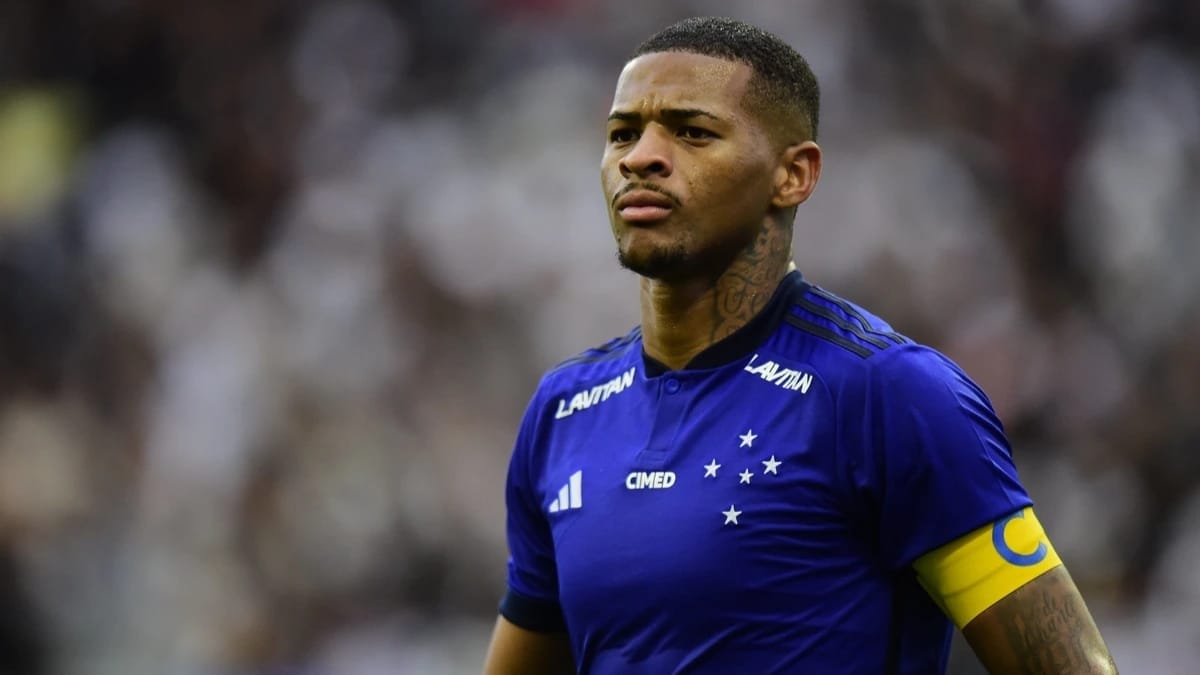 Ex-Cruzeiro, zagueiro Pedrão é anunciado em time da Série B para a sequência da temporada 2026