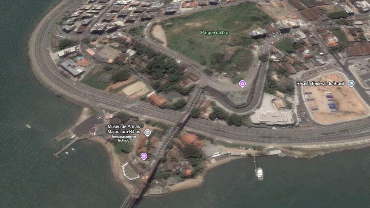 Parque da Luz e Ponte Hercílio Luz em 2002