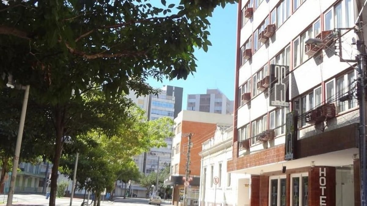 Prefeitura terá cinco dias para prestar esclarecimentos sobre a desocupação do hotel (Foto Reprodução, TripAdvisor)