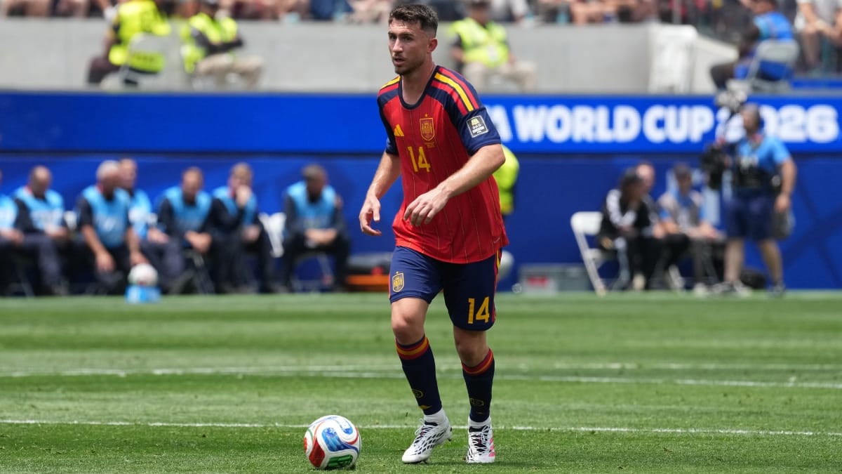 Laporte nasceu na França, mas defende a Espanha no futebol (Foto: REUTERS)
