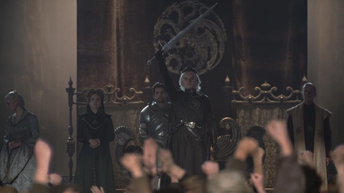 Brasão da família real ostenta o dragão de três cabeças em referência aos seus três cavaleiros lendários que fundaram a dinastia (Foto: Divulgação / IMDb)