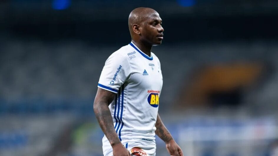 Atacante Sassá em ação na época de Cruzeiro (Foto: Bruno Haddad, Cruzeiro)