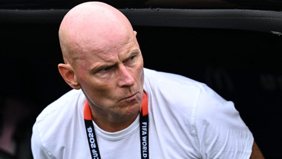 Stale Solbakken, técnico da Noruega, revelou os sintomas em entrevista coletiva (Foto: REUTERS)