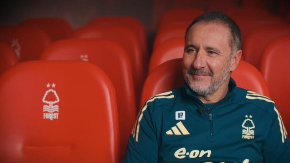 Técnico português está com 57 anos (Foto: Nottingham Forest FC, Reprodução, Youtube)