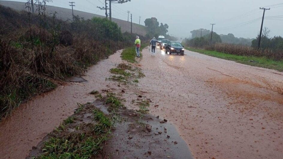 Trecho da SC-480 em Xanxerê