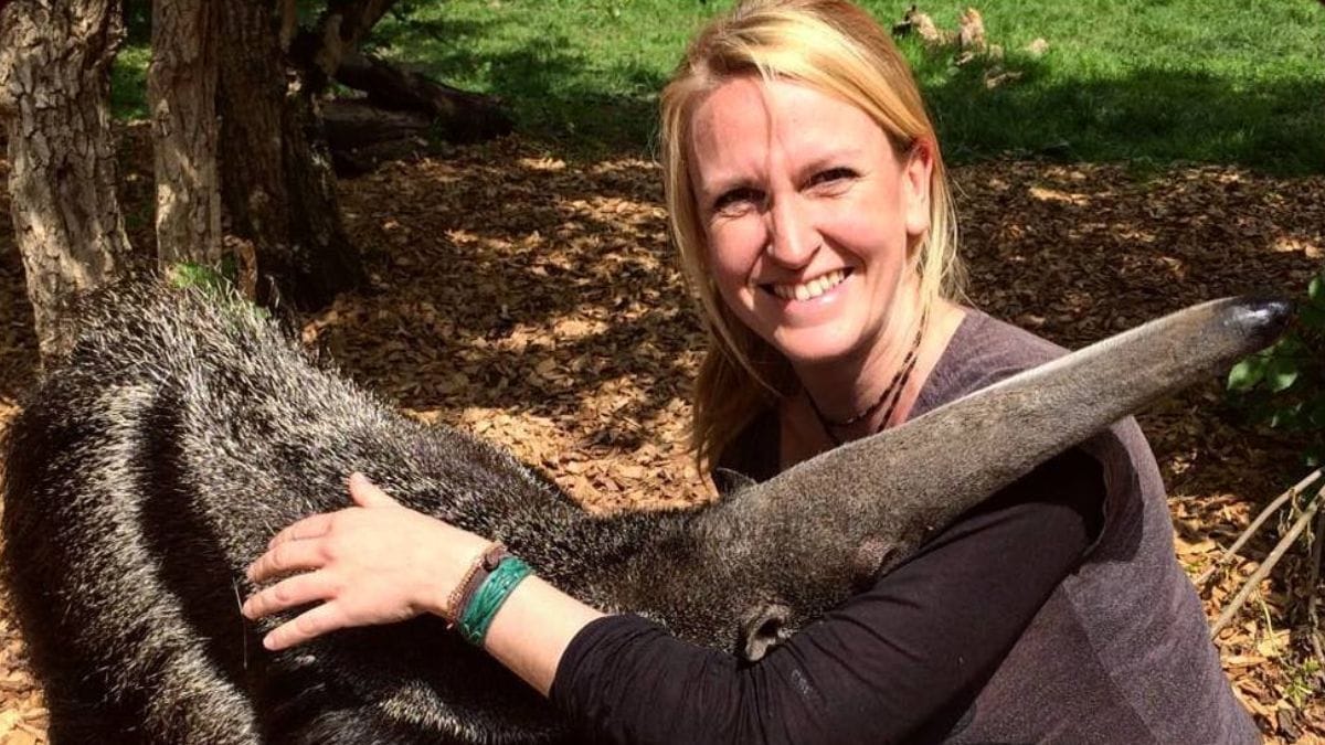 zoóloga alemã Lydia Theresia Möcklinghoff, considerada referência nos estudos do tamanduá-bandeira, é uma das vítimas da queda de um avião de pequeno porte, na manhã desta sexta-feira (3)