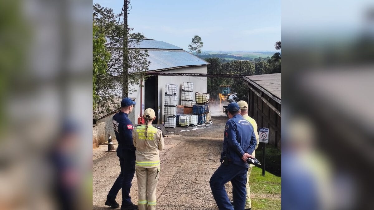 Vazamento de ácido em indústria química isola área e força evacuação na divisa entre SC e PR