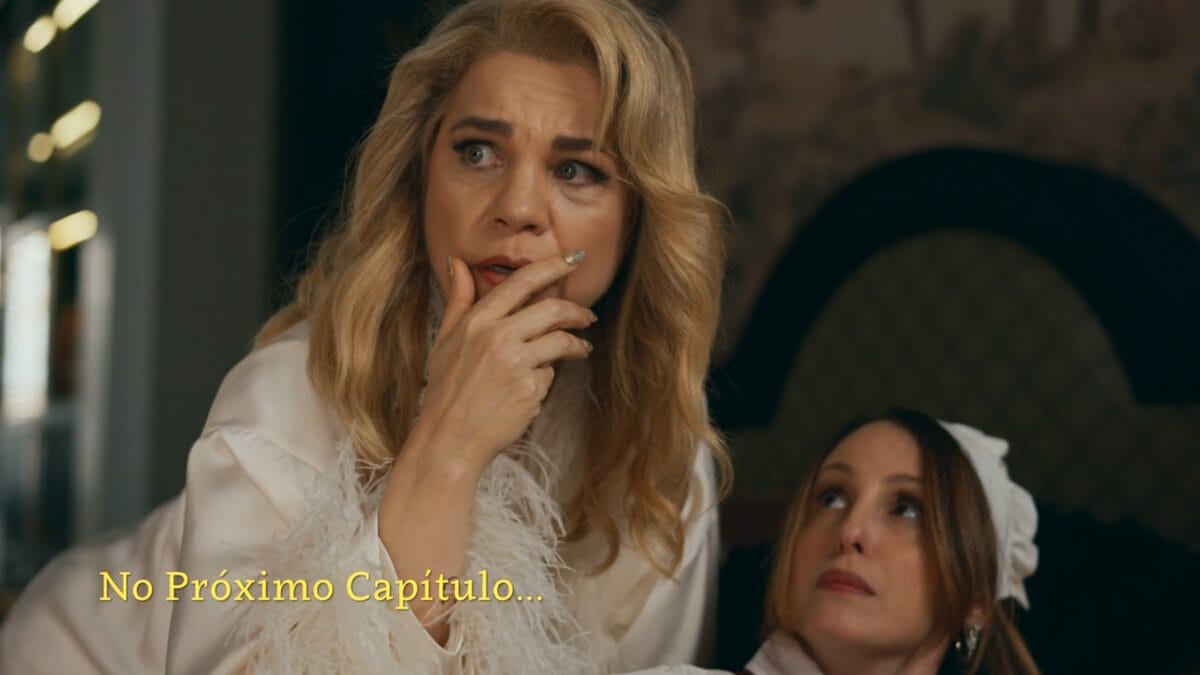 Pilar fica apavorada que sua joia foi roubada em Quem Ama Cuida