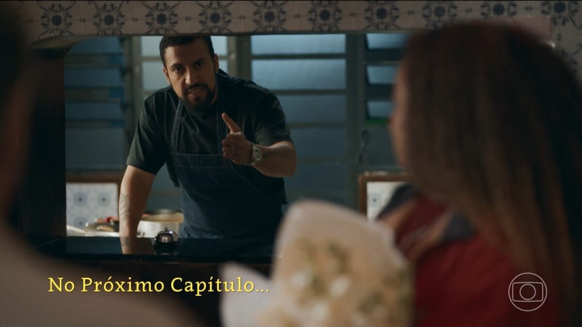 Joel (Ricardo Teodoro) em cena da novela