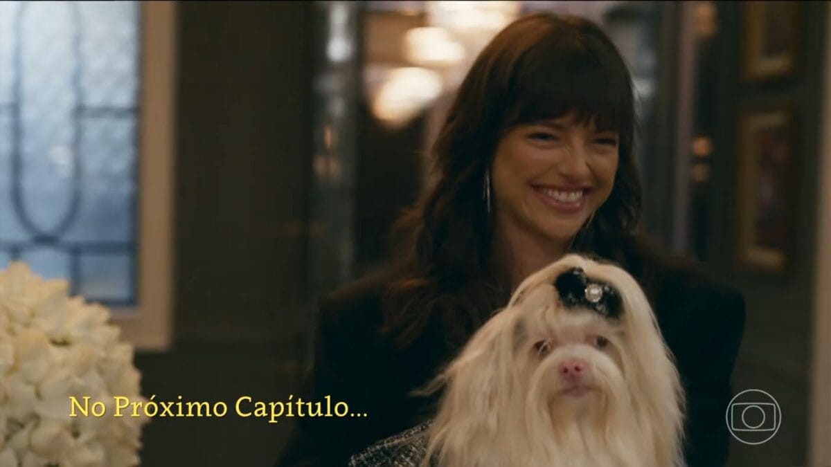 Agatha Moreira é Ingrid em Quem Ama Cuida