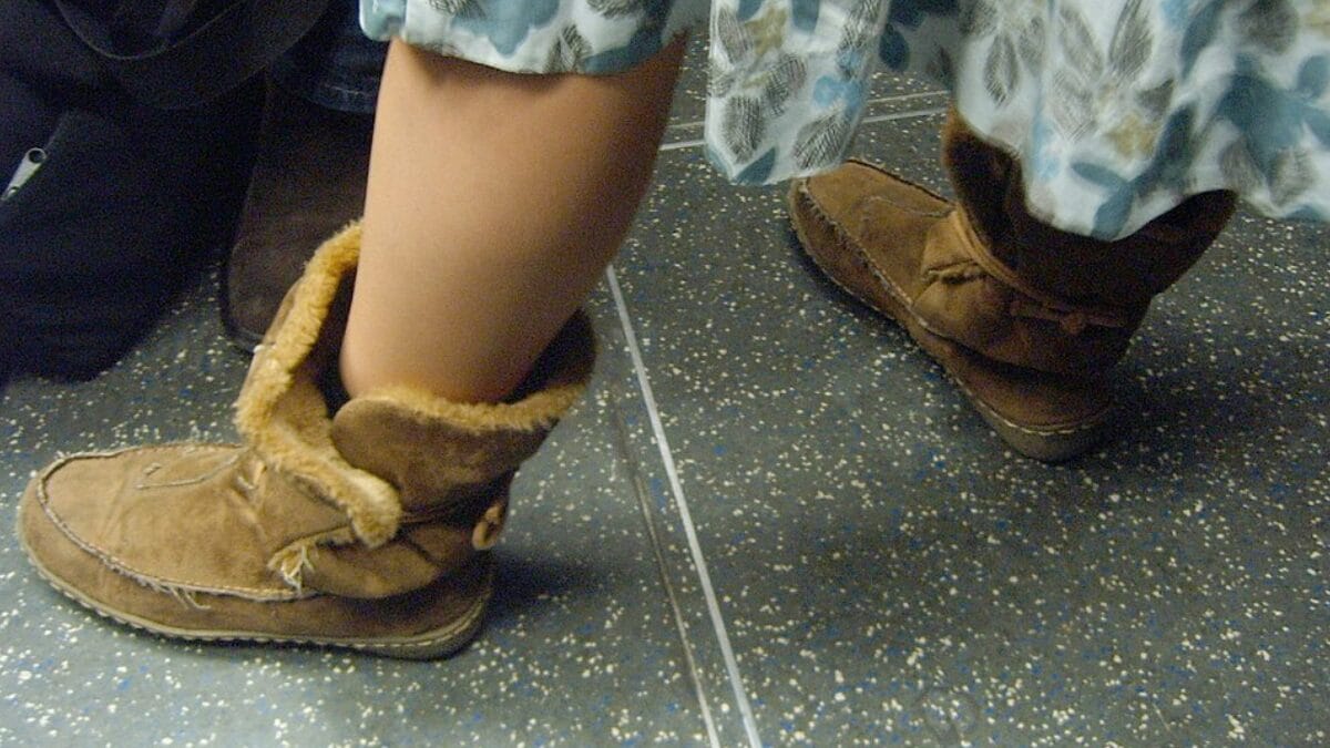 O diretor definiu as botas Ugg como “um símbolo da modernidade” (Foto: Annie Mole / Wikimedia Commons)