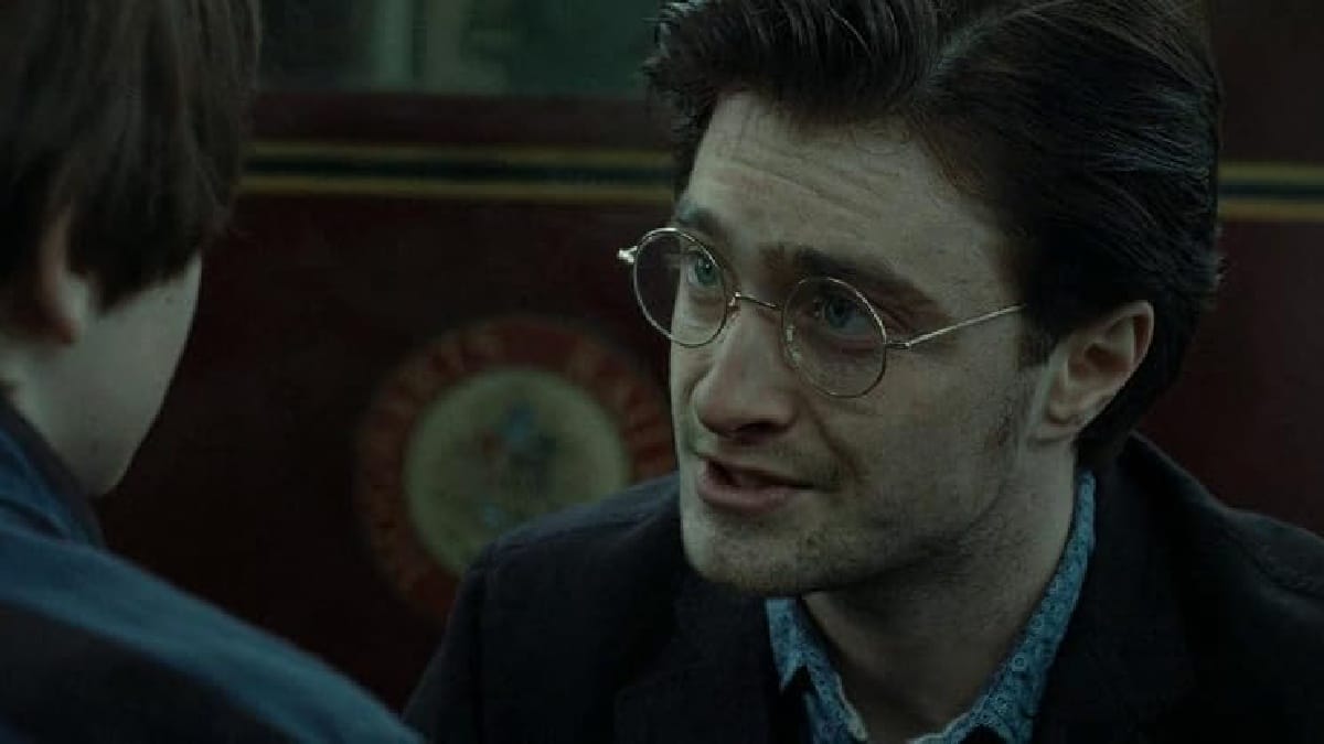Radcliffe também tenta preservar a infância do menino da exposição ligada a Harry Potter. O ator prefere ser reconhecido apenas como pai dentro de casa (Foto: Divulgação / IMDb)