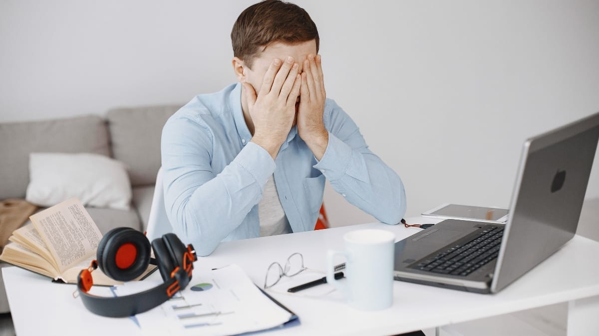 Home Office vira exceção e empresas brasileiras apostam em novo modelo, aponta estudo